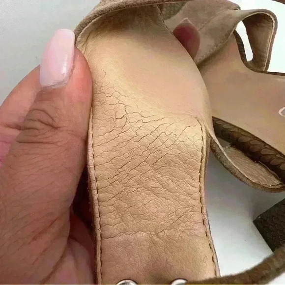 FRANCO SARTO Womens Gem Taupe Suede Heeled Dress Sandals
Size: - Picture 11 of 12